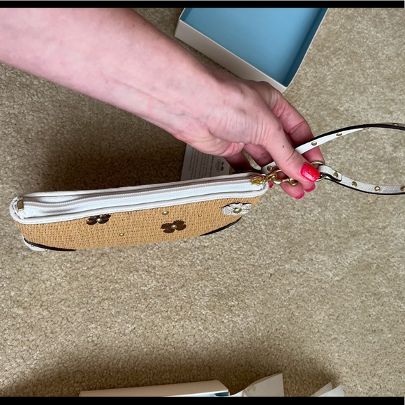 Coach Straw, Floral White Wristlet - Picture 4 of 8